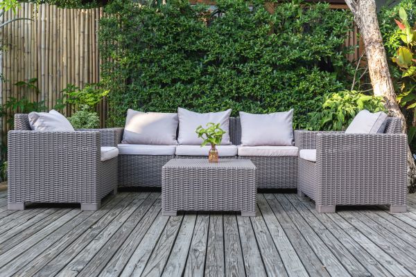Patio Set Assembly in Edmonds