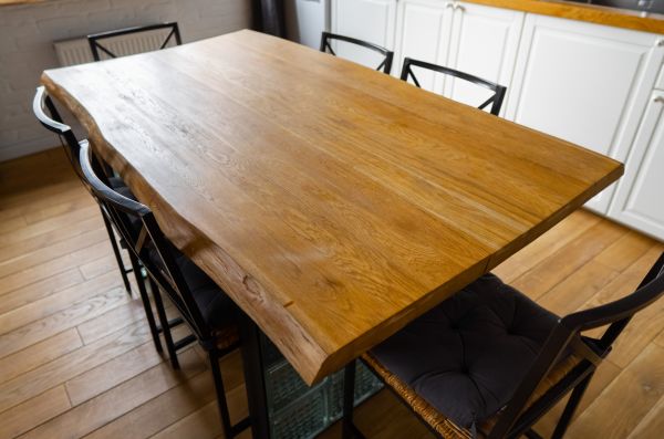 Table Assembly in Edmonds